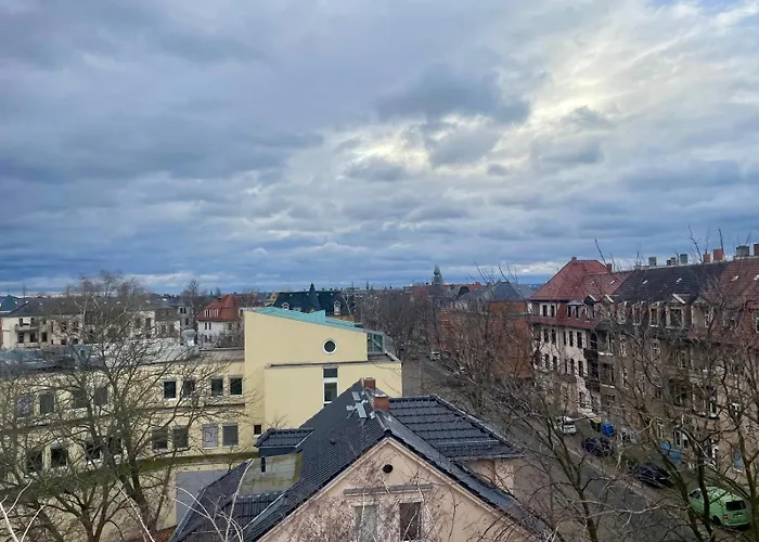 Dresden City - Ueber Den Daechern Der Stadt